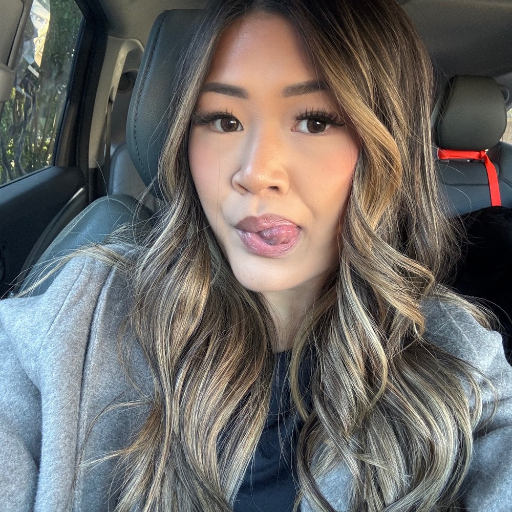 Meet your Posher, Angelina